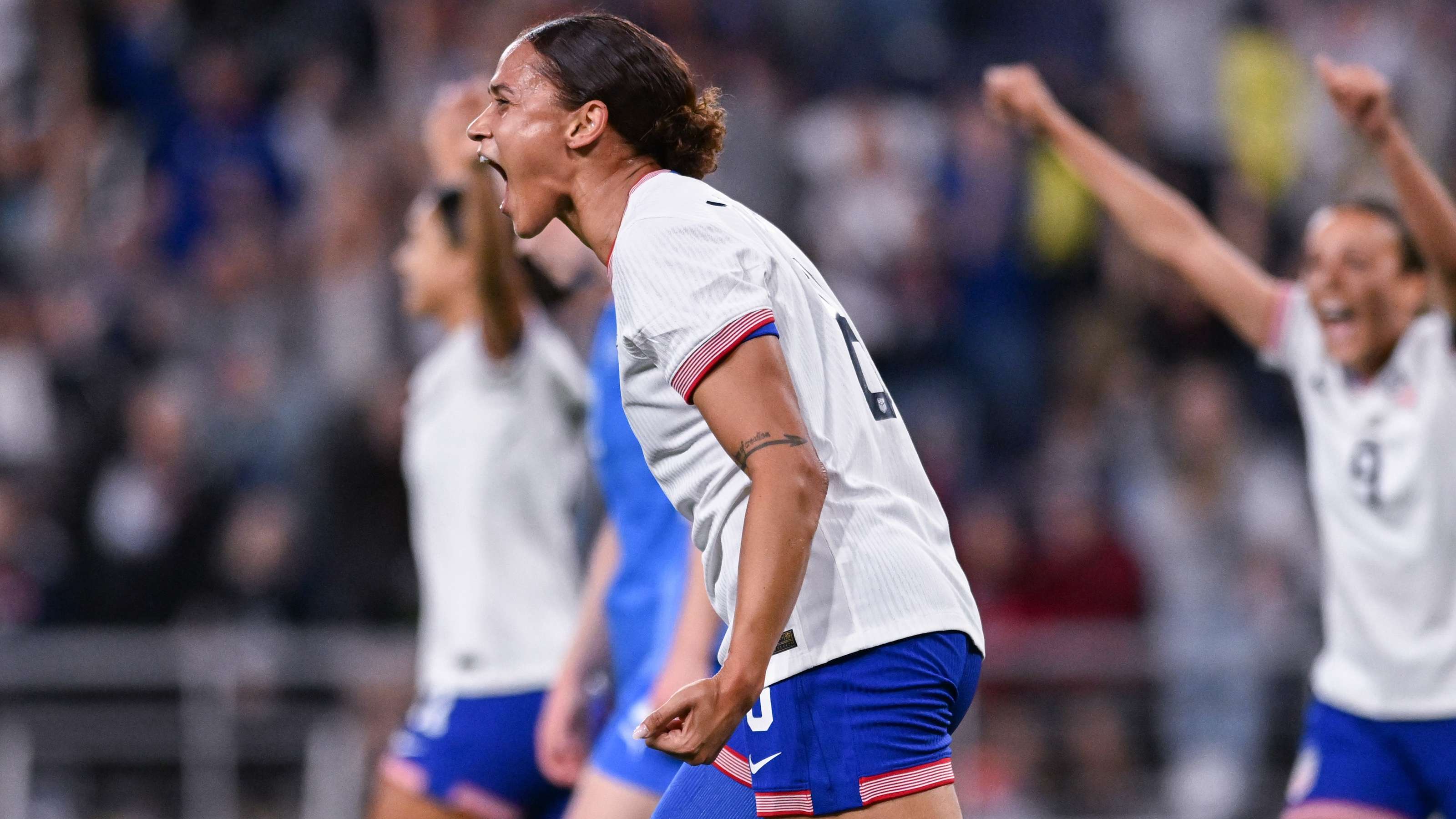 中国足球希望之星吕孟洋加盟西班牙球队，与邝兆镭并肩作战